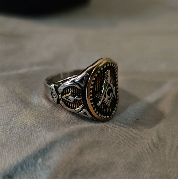 Brotherhood ring - Picture 3 of 4